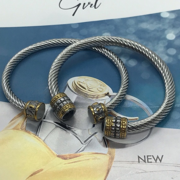 π Stainless Steel Bracelet - Picture 2 of 7